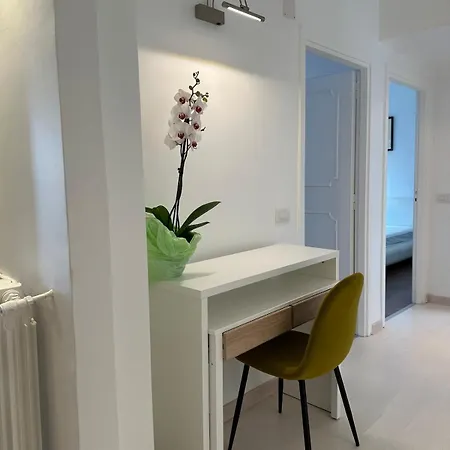Leone's - House For 6 People Appartement Rome